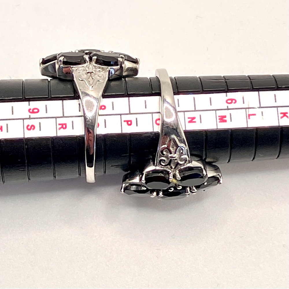 Black Spinel Multi Stone Cluster Ring in Stainless Steel - Picture 6 of 8